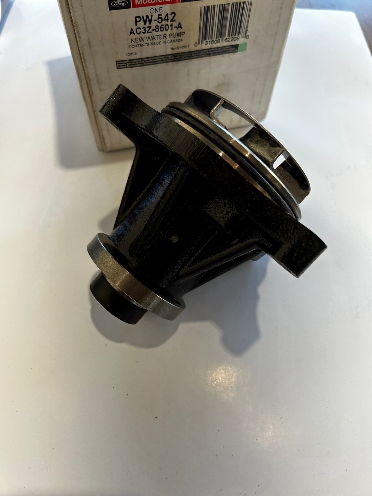 Motorcraft PW569 Water Pump – Direct Replacement For Ford F-150, Transit, Lincoln Navigator With 3.5L EcoBoost